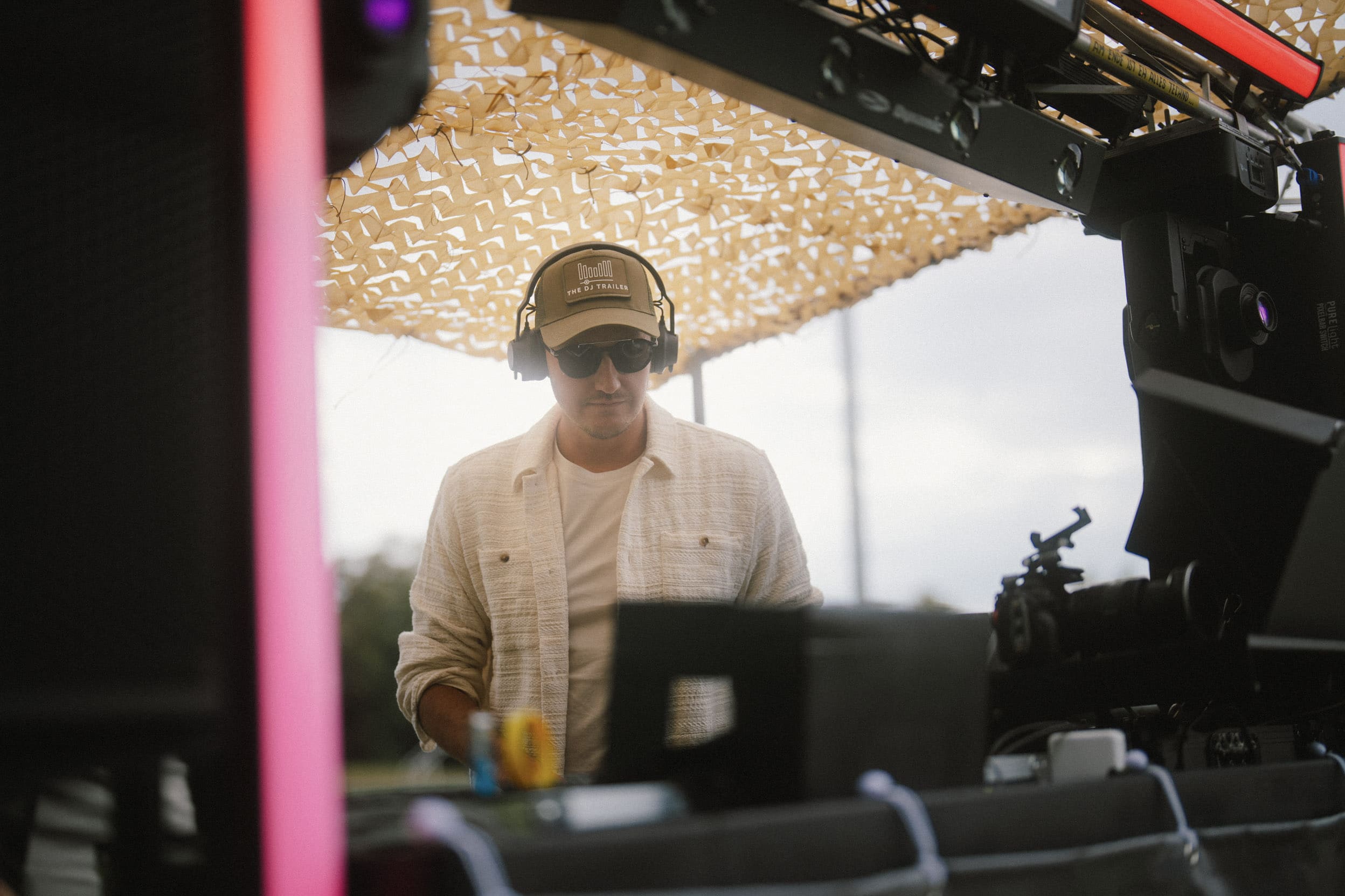 DJ-Performance am Abend – Geburtstagsfeier
