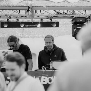 The DJ Trailer vor Publikum